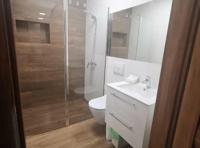 Dom Goscinny Ewa - 200 M Od Morza Penzion *