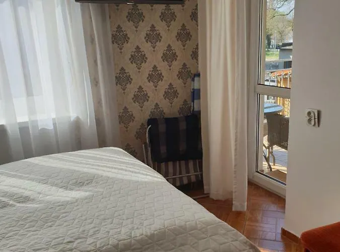 Penzion Dom Goscinny Ewa - 200 M Od Morza *